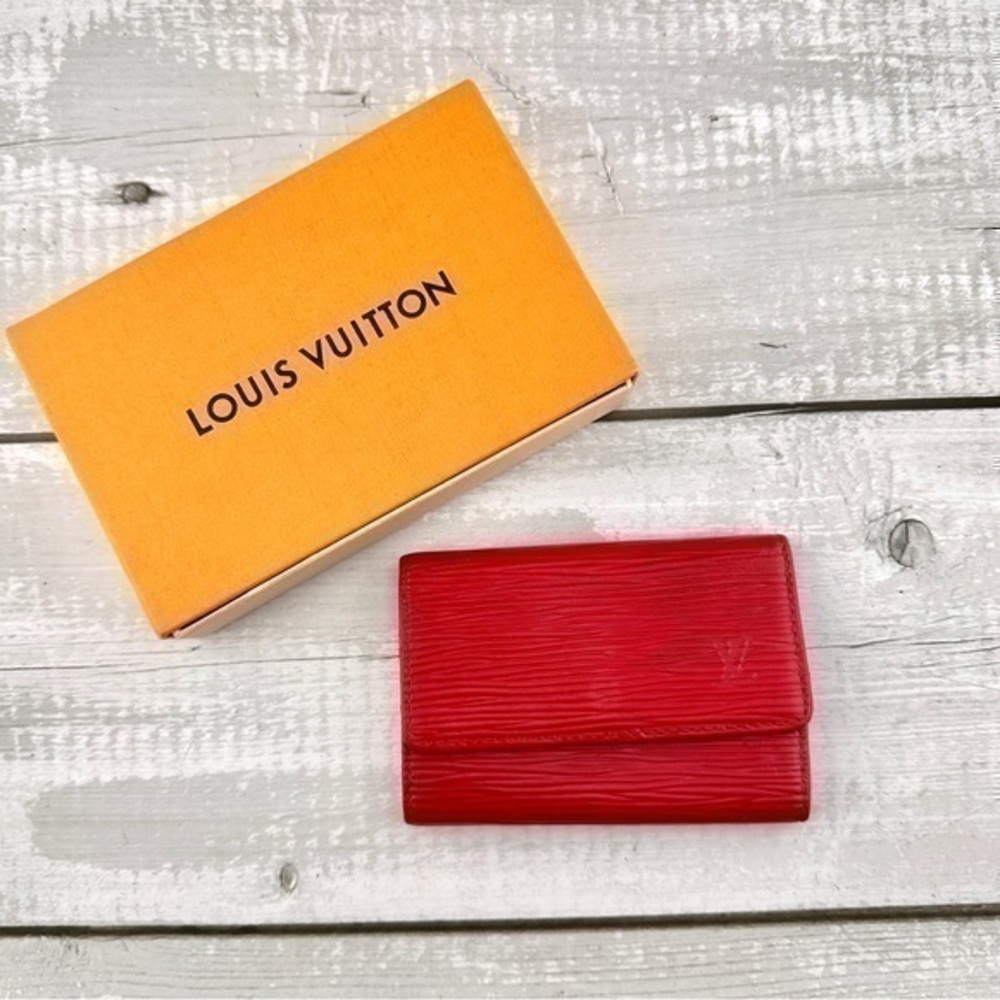 AUTHENTIC Louis Vuitton key holder. Previously owned. Red. - Picture 2 of 16